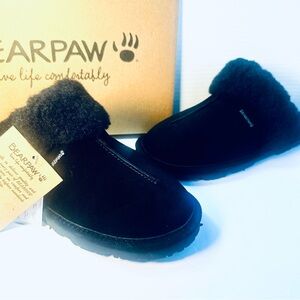 NWT BearPaw Loketta Women’s Black Plush Slides Size 9